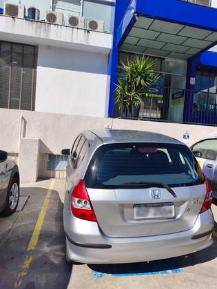 HONDA FIT 1.5 EX 16V FLEX 4P AUTOMÁTICO HONDA FIT 1.5 EX 16V FLEX 4P AUTOMÁTICO
